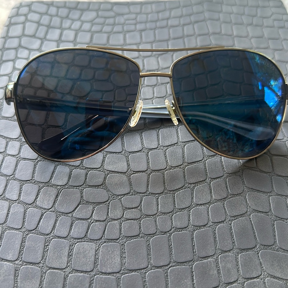 Guess sun glasses
